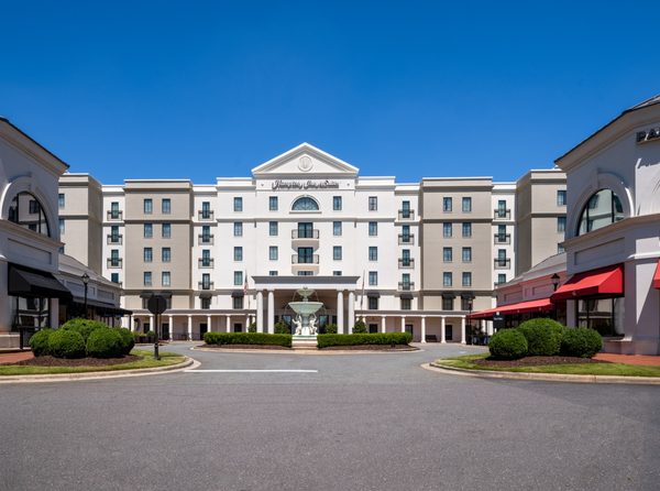Hampton Inn Suites Charlotte SouthPark at Phillips Place — Property
