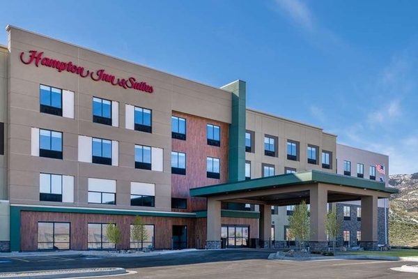 Hampton Inn Suites Cody — Property