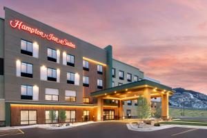 Hampton Inn Suites Cody — Property