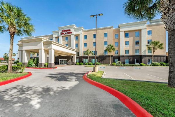 Hampton Inn Suites Corpus Christi I 37 Navigation Blvd — Property