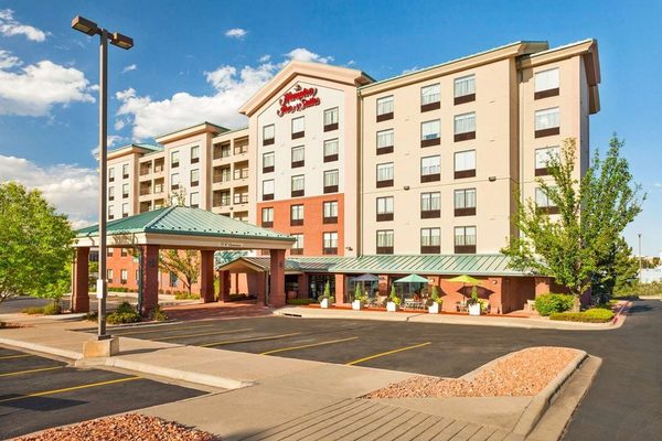 Hampton Inn Suites Denver Cherry Creek — Property