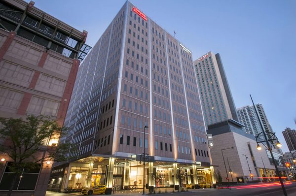 Hampton Inn Suites Denver Downtown — Property