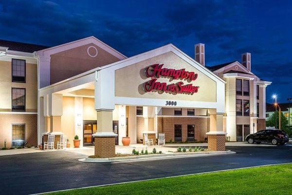 Hampton Inn Suites Florence Center — Property