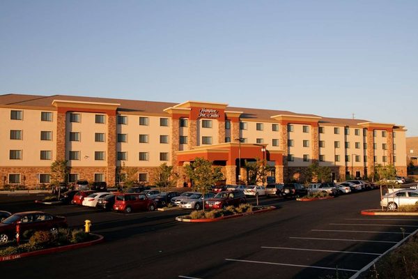 Hampton Inn Suites Folsom — Property
