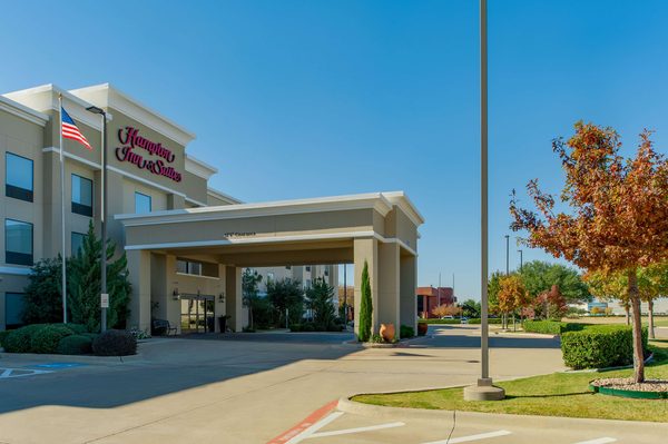 Hampton Inn Suites Fort Worth Fossil Creek — Property