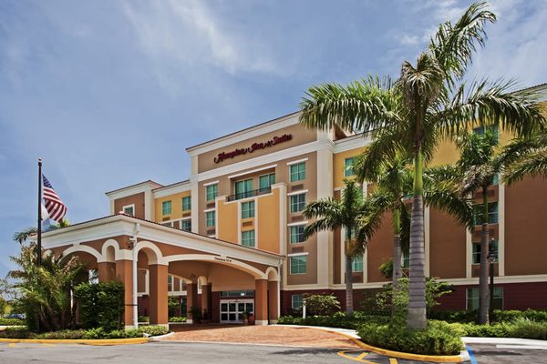 Hampton Inn Suites Ft Lauderdale miramar — Property