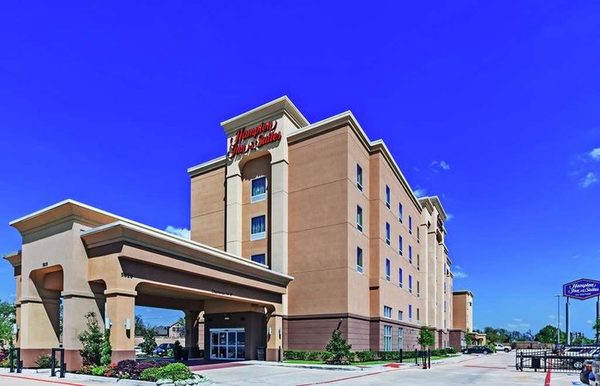 Hampton Inn Suites Houston Heights I 10 — Property