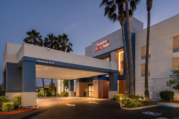 Hampton Inn Suites Lathrop — Property