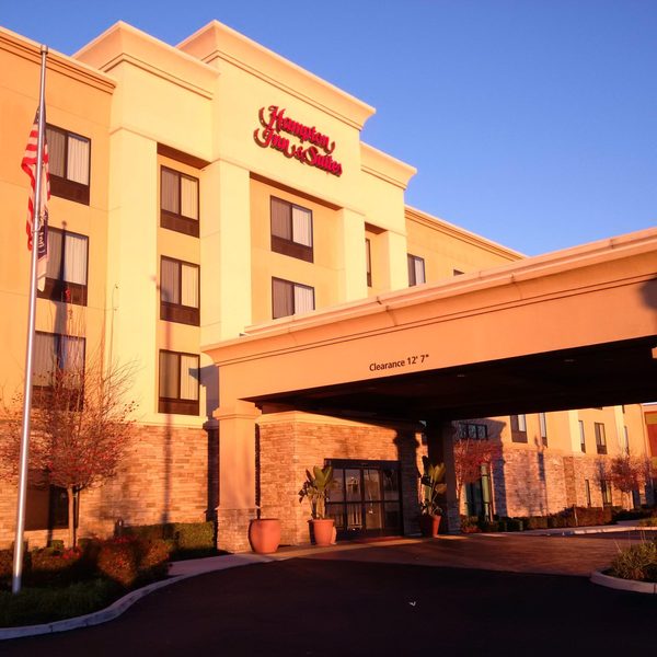 Hampton Inn Suites Manteca — Property