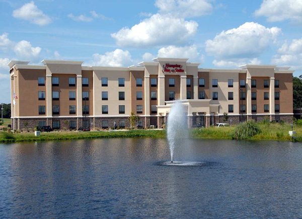 Hampton Inn Suites Mount Pleasant — Property