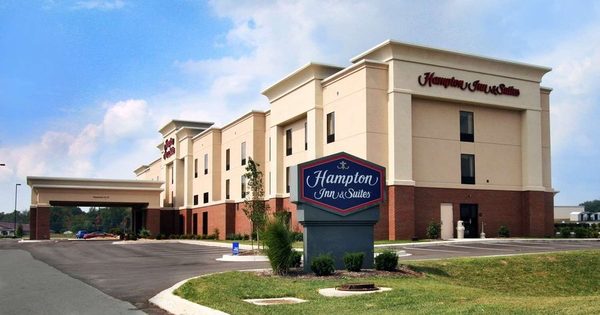 Hampton Inn Suites Murray — Property
