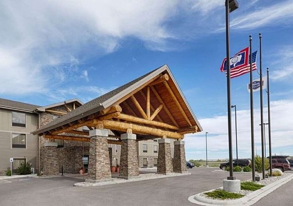 Hampton Inn Suites Pinedale — Property