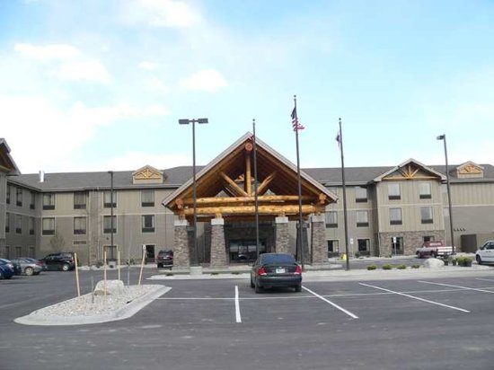 Hampton Inn Suites Pinedale — Property