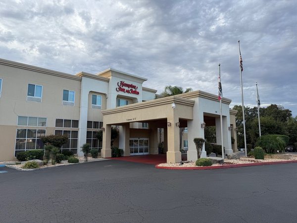Hampton Inn Suites Red Bluff — Property