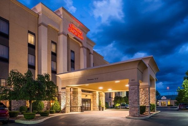 Hampton Inn Suites Richmond Downtown — Property