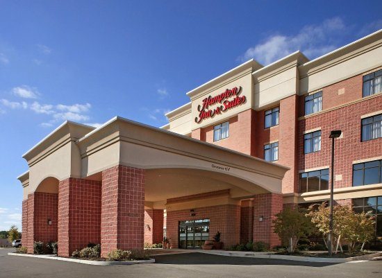 Hampton Inn Suites Richmond Glenside — Property