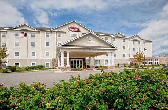 Hampton Inn Suites Rockland Thomaston Maine — Property