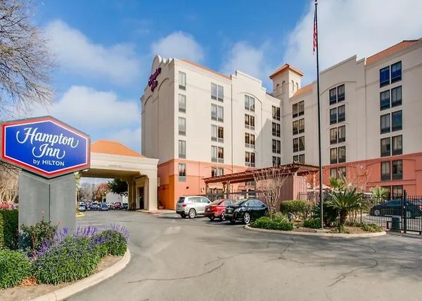 Hampton Inn Suites San Antonio Downtown Market Square — Property