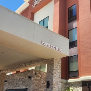 Hampton Inn Suites Santa Maria — Property