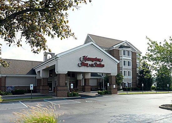 Hampton Inn Suites Scottsburg — Property