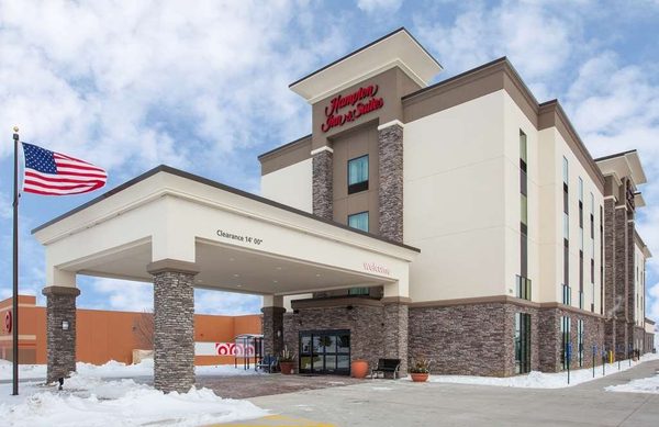 Hampton Inn Suites Sioux City South — Property