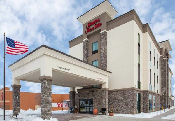 Hampton Inn Suites Sioux City South — Property