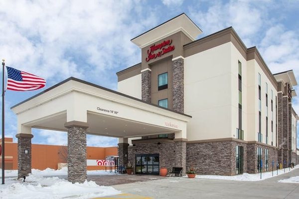 Hampton Inn Suites Southwest Sioux Falls — Property