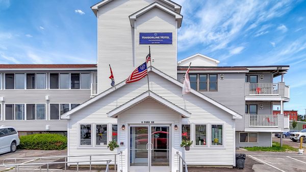 Harborline Hotel Rockland Maine — Property