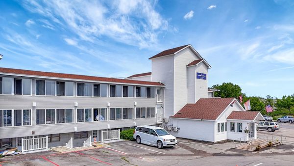 Harborline Hotel Rockland Maine — Property
