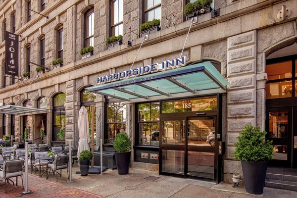 Harborside Inn — Property