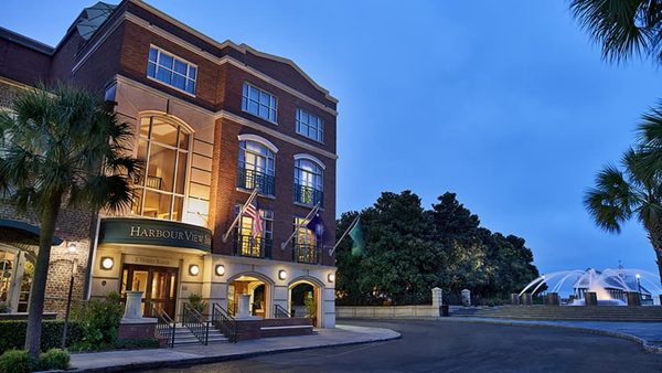 HarbourView Inn — Property