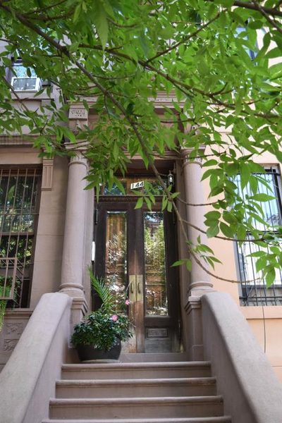 Harlem 144 Guest House New York City New York — Property