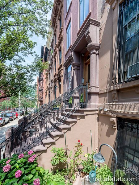Harlem Bed and Breakfast New York City New York — Property