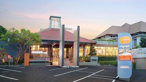 Harris Hotel Kuta Tuban — Property
