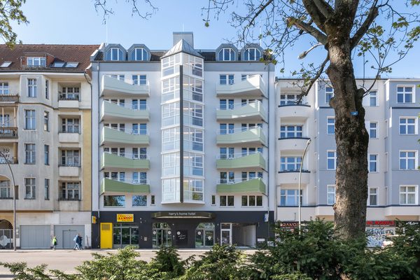 Harry s Home Berlin Moabit — Property