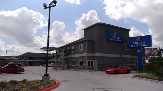 Haven Inn Suites — Property