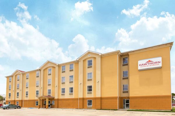 Hawthorn Suites by Wyndham Corpus Christi — Property