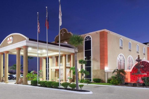 Hawthorn Suites by Wyndham Corpus Christi Padre Is — Property