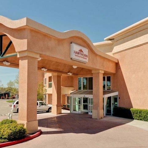 Hawthorn Suites by Wyndham Livermore Wine Country — Property