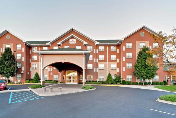Hawthorn Suites By Wyndham Louisville East — Property