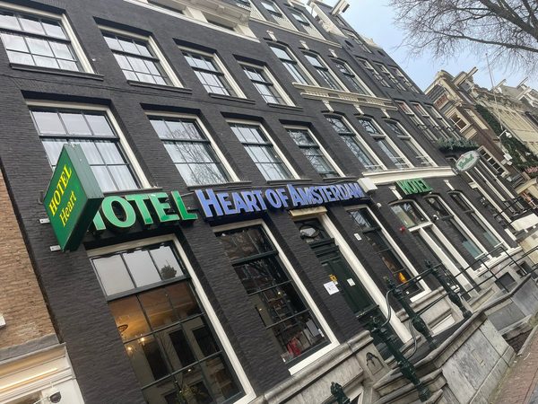 Heart Of Amsterdam Ho s tel — Property