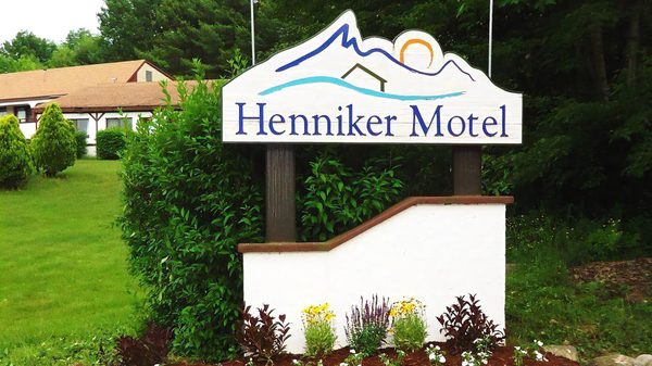 Henniker Motel Henniker New Hampshire — Property