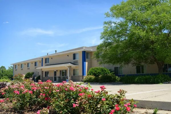 Heritage Inn Express — Property