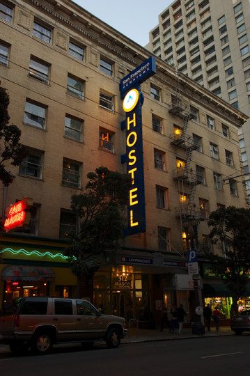 HI San Francisco Downtown Hostel — Property