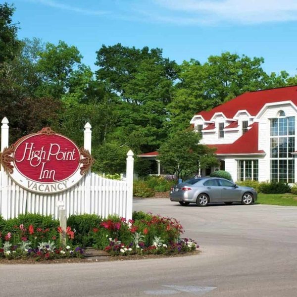 High Point Inn — Property
