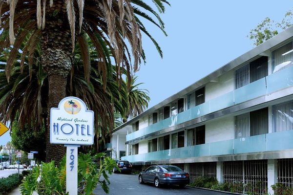 Highland Gardens Hotel Los Angeles California — Property
