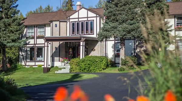 Highland Glen Lodge — Property