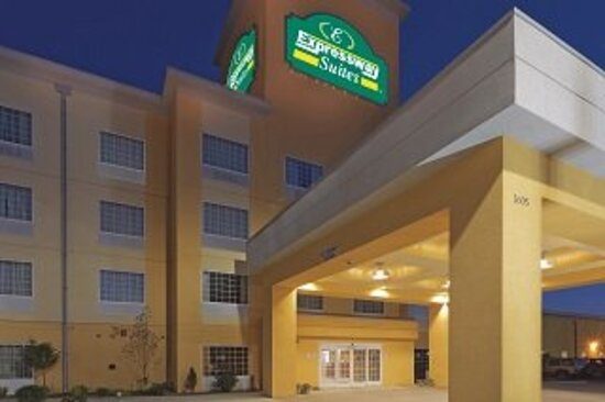 Highland Suites Minot — Property