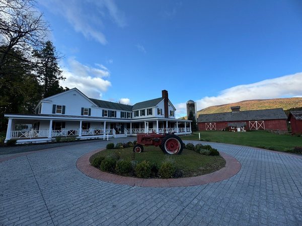 Hill Farm Inn — Property