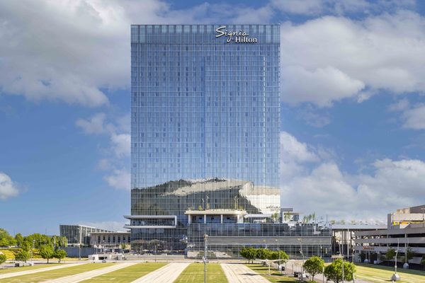 Hilton Atlanta — Property